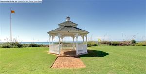 Beachcomber On the "Green"