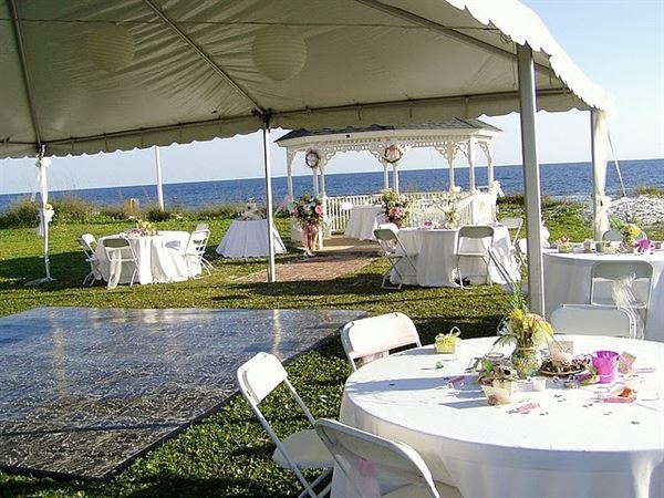 Beachcomber Beachfront Hotel