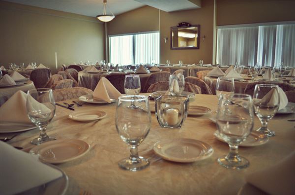 Beachcomber Beachfront Hotel