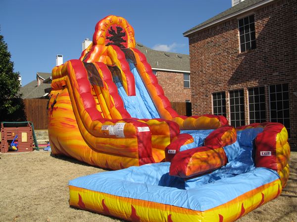 Nebraska Bounce - Party Rentals