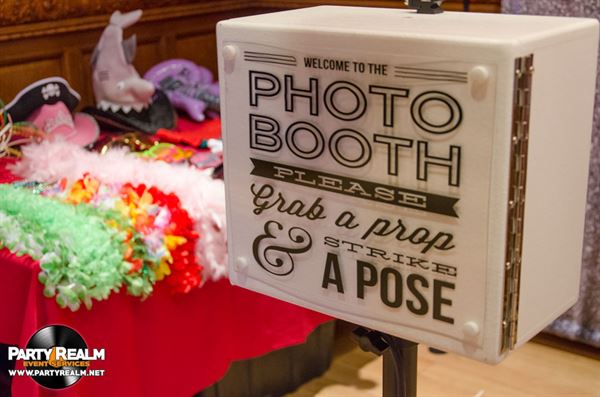 Party REALM Professional DJ Servcies