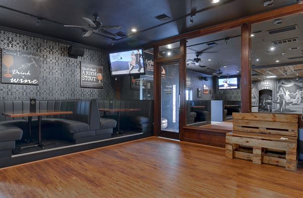 Arthur Murray's Craft Parlor