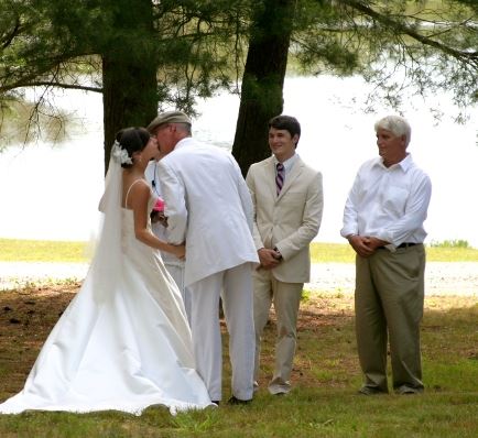 Grassy Creek Vineyard & Winery