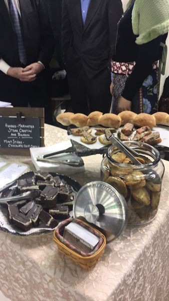 mezzaninecatering.com