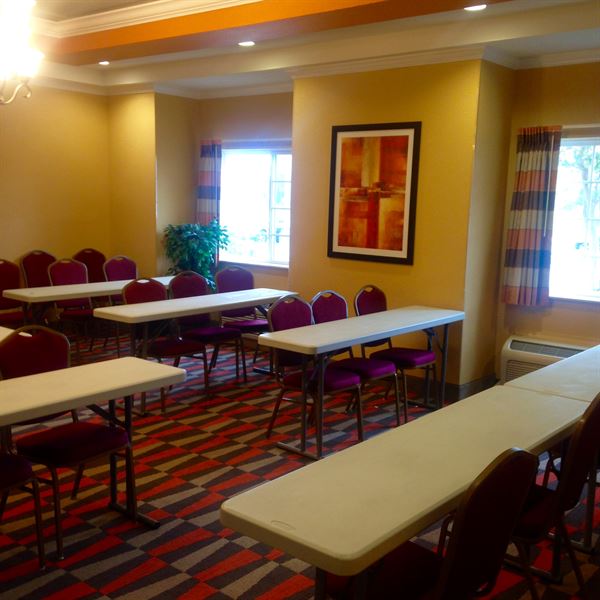 Microtel Inn & Suites Greenville