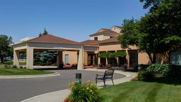 Courtyard Detroit Livonia