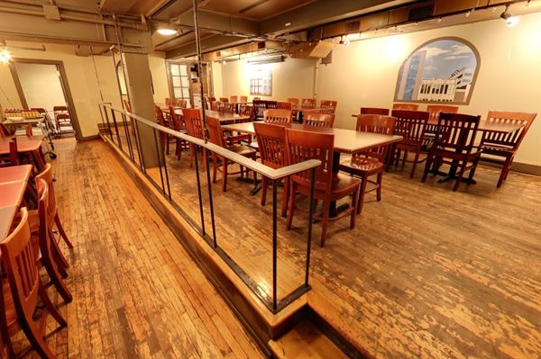 Downtown Grill & Brewery