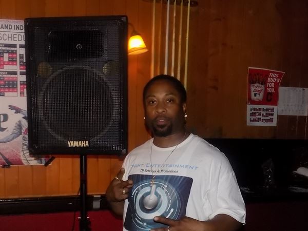 Tight Entertainment / BMan The D.J.