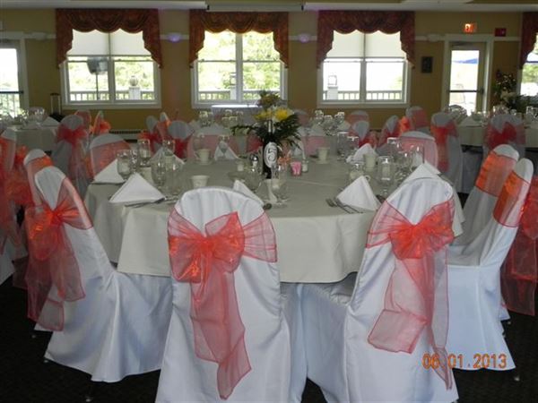 Martindale Country Club