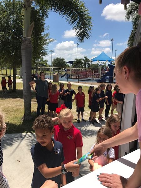 Sunny Days Ice Cream truck- Fort Myers