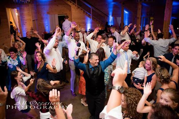 Todd Moffre Enetrtainment - Party With Todd