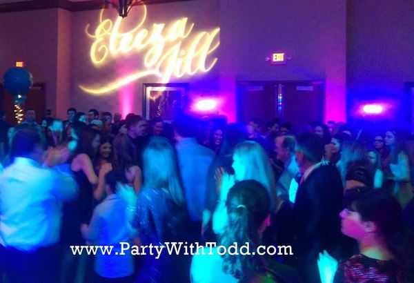 Todd Moffre Enetrtainment - Party With Todd