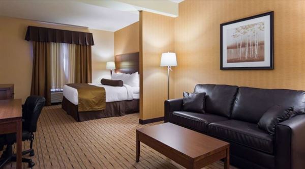 Best Western Plus - Bathurst Hotel & Suites