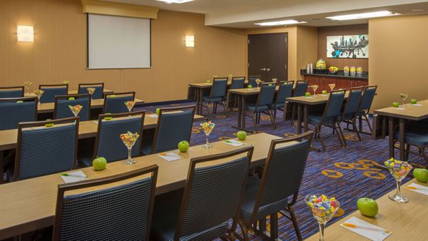 Courtyard Dallas Addison/Midway