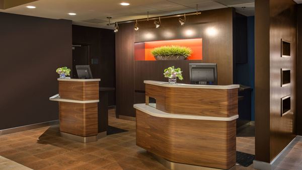 Courtyard Dallas Addison/Midway