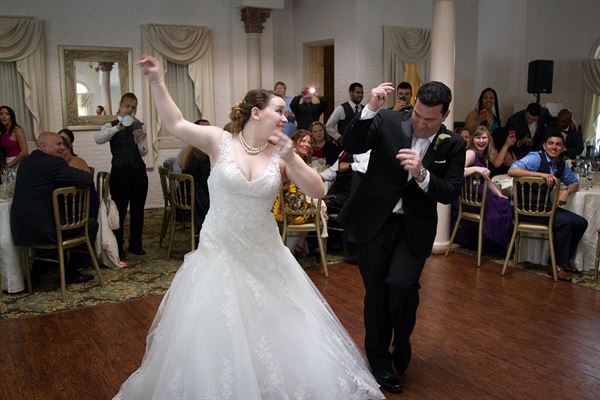 Double-E Entertainment