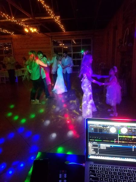 CG Entertainment - DJ & Photo Booth