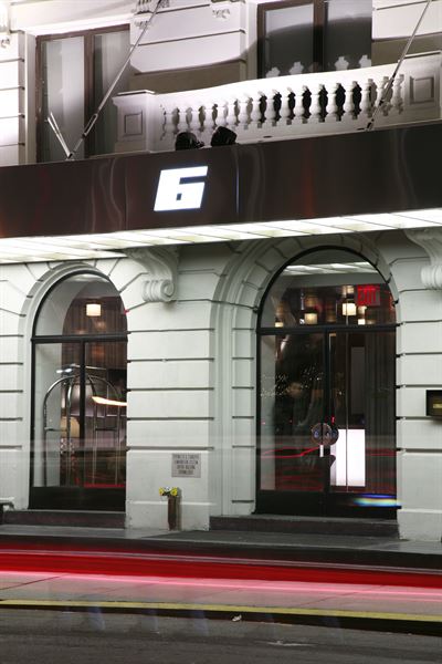 Six Columbus Hotel
