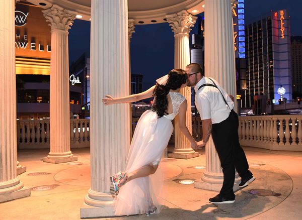 Custom Las Vegas Weddings