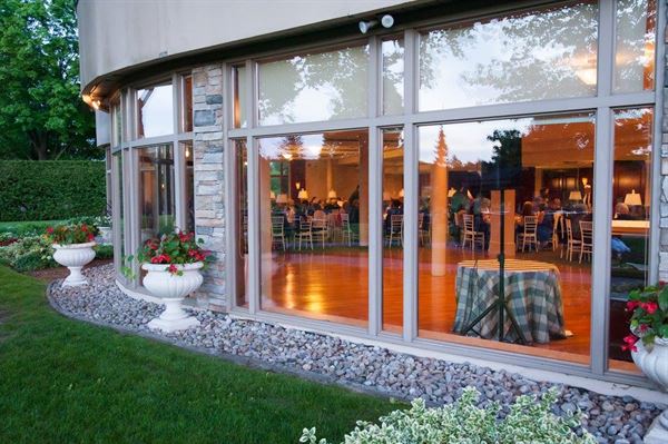 Maple Downs Golf & Country Club