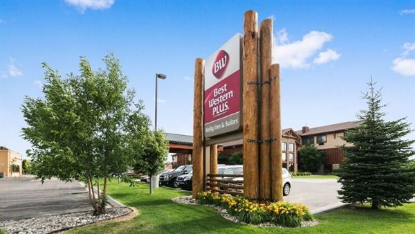 Best Western Plus - Kelly Inn & Suites