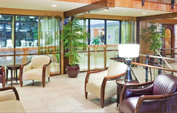 Holiday Inn Cape Cod - Hyannis