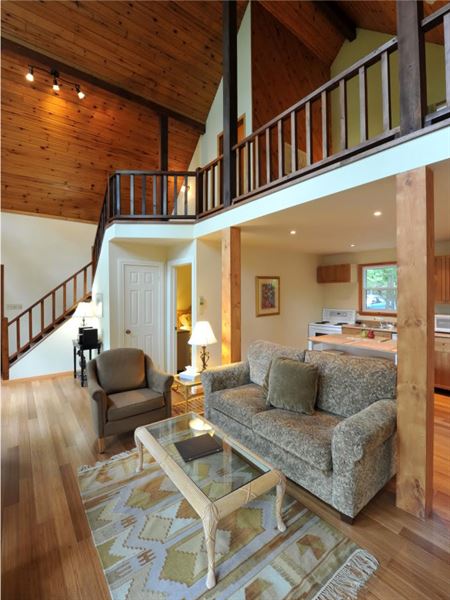 Sir Sam's Inn & WaterSpa