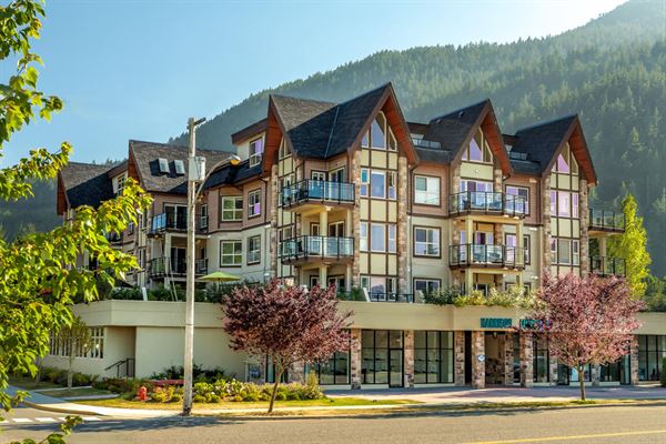 Harrison Lake View Resort
