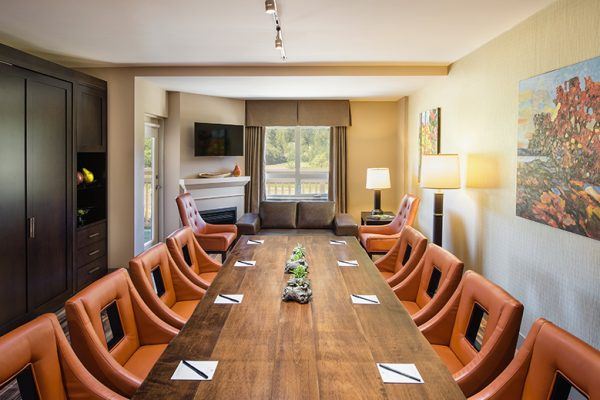 Executive Suites Hotel & Resort