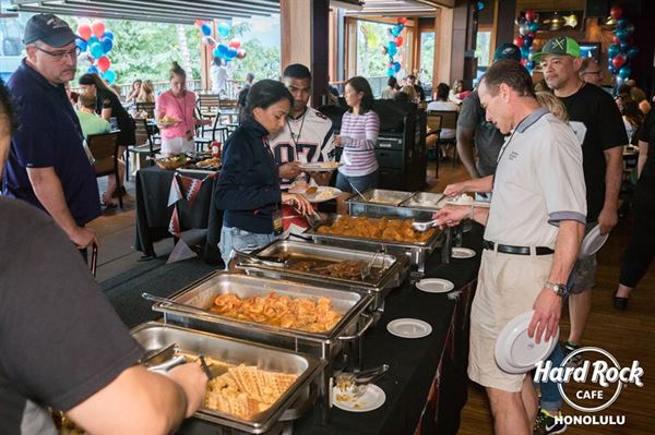 Hard Rock Cafe Honolulu