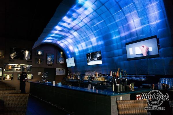 Hard Rock Cafe Honolulu