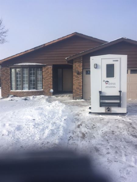 Canadian Rentals Inc