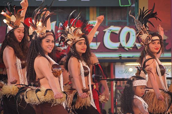 Hawaiian Entertainers