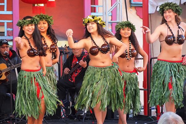 Hawaiian Entertainers