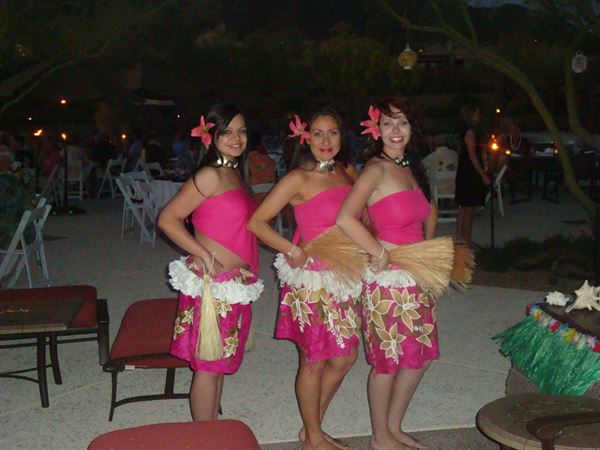 Orohena Luau Entertainment