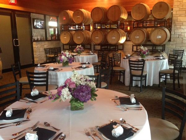 Cooper's Hawk Winery & Restaurants