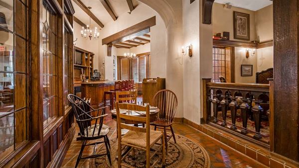 Best Western Premier - Mariemont Inn