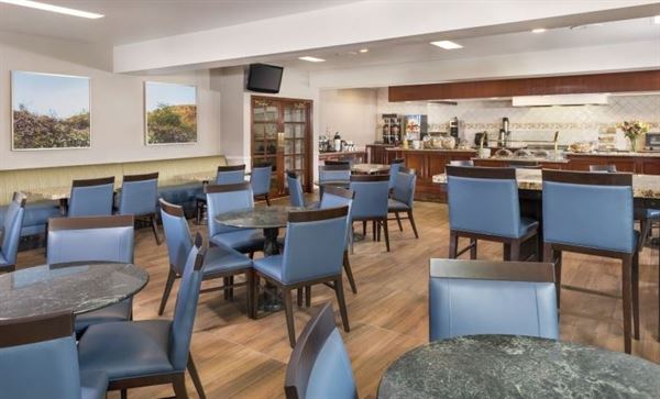 Ayres Suites - Diamond Bar