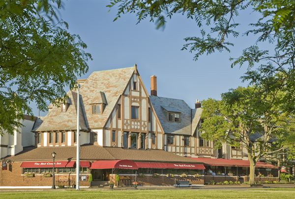 Red Coach Inn & Restaurant