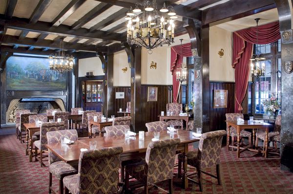 Red Coach Inn & Restaurant