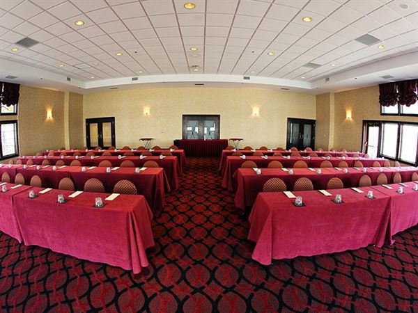 The Bertram Inn & Conference Center