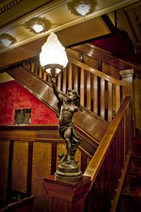 Ruthmere Museum Inside