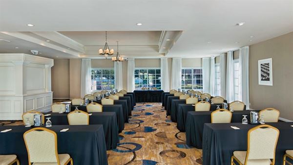 DoubleTree by Hilton Hotel San Pedro - Port of Los Angeles