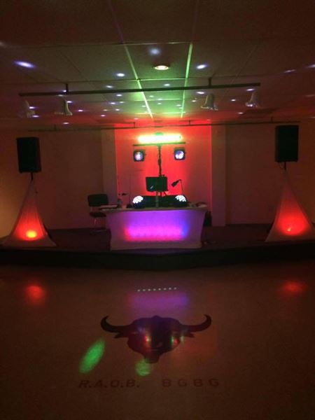 TRANSFORMATION DJ AND KARAOKE /UPLIGHTING!
