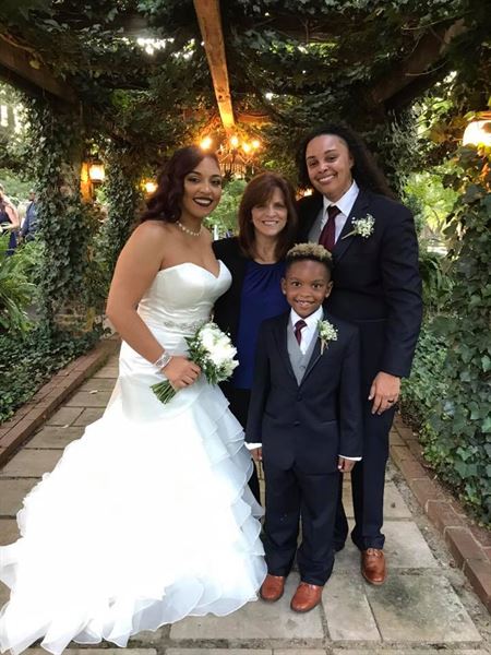 Officiant Donna- San Diego