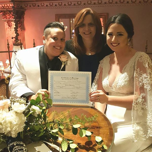 Officiant Donna- San Diego