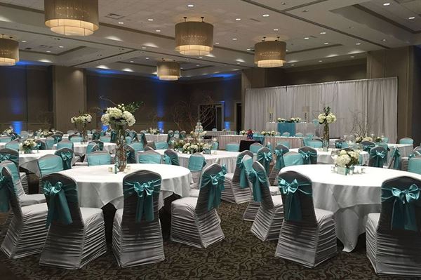 Diamond Banquet Center/Suburban Collection Showplace