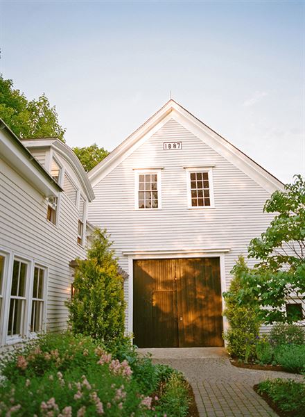 The Barn On Walnut Hill