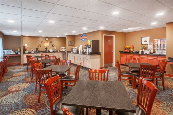 Baymont Inn And Suites South Haven