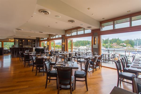 The Painted Boat Resort & Spa